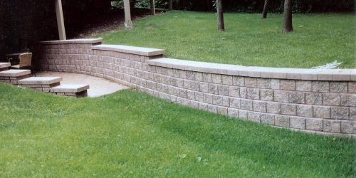 Retaining Wall, Landscaping Wall, Stone Wall, Flower Bed, Rock Wall, Hardscaping, Outdoor Living, Free Estimate